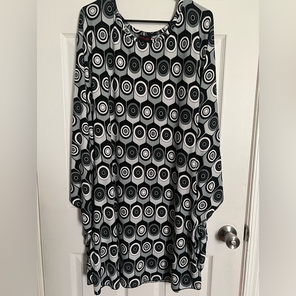 Dress free size - Picture 1 of 4